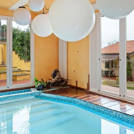 Pleasant Holiday In With Swimming Pool